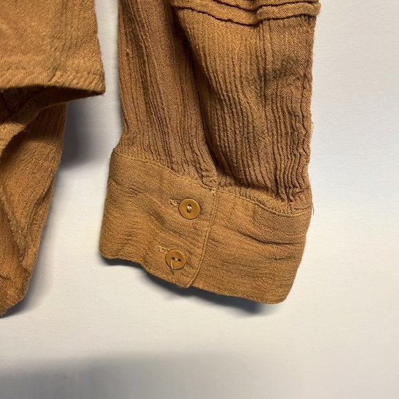 Top - Picture 5 of 9